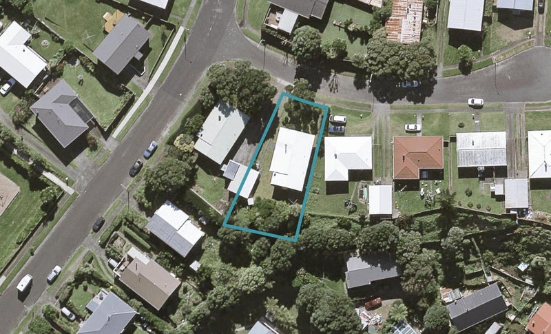 4 Tohu Place, Spotswood, New Plymouth - Carousel 1