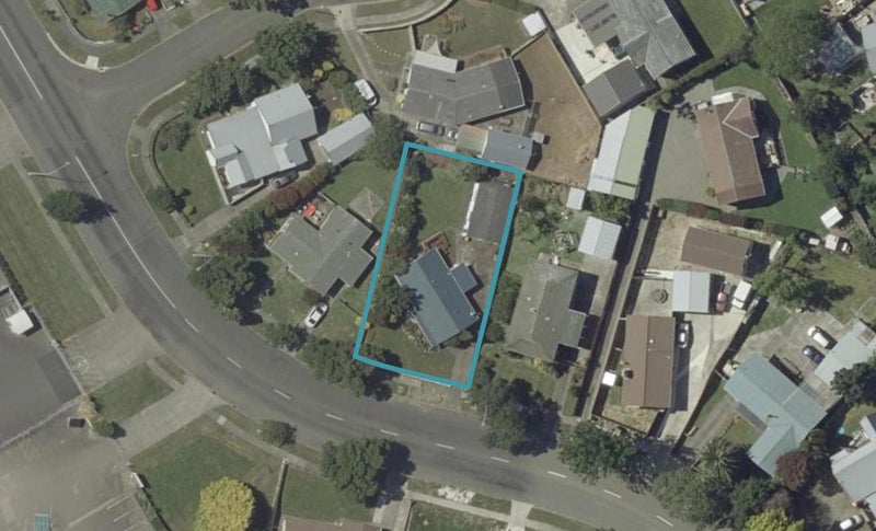 43 Kaimanawa Street, Kelvin Grove, Palmerston North - Carousel 1