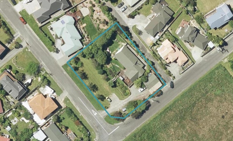 22 Turners Road, Waikawa, Picton - Carousel 1