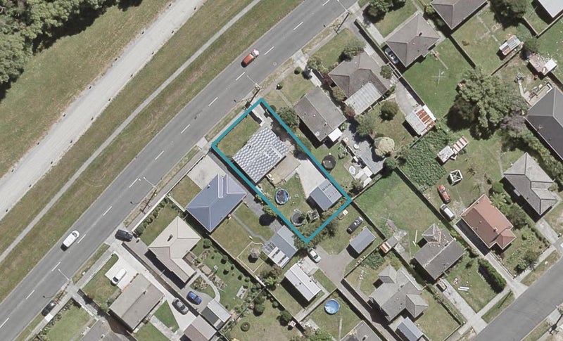 1203 Taita Drive, Taita, Lower Hutt - Carousel 1