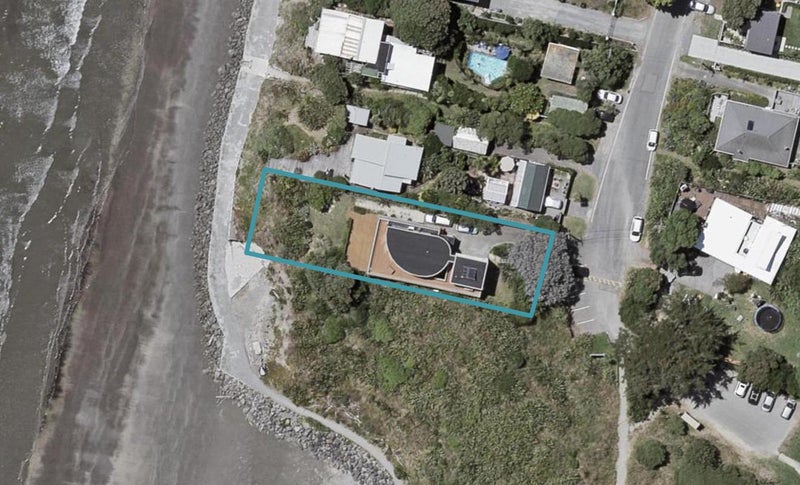108 The Esplanade, Raumati South, Paraparaumu - Carousel 1