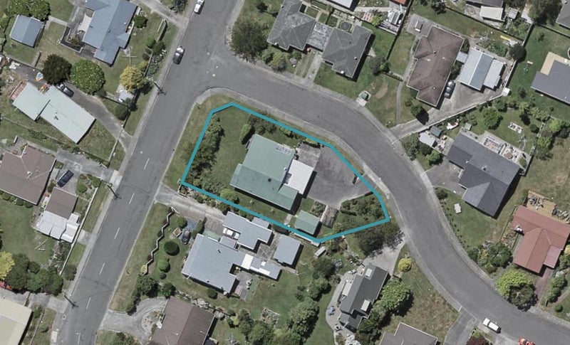 50 Freemans Road, OTAKI, Otaki - Carousel 1