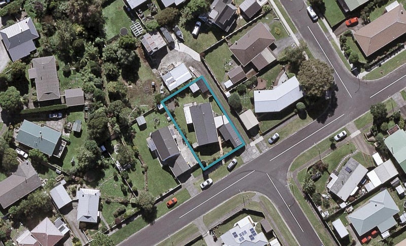 37 Rahiri Street, Waitara, Waitara - Carousel 1