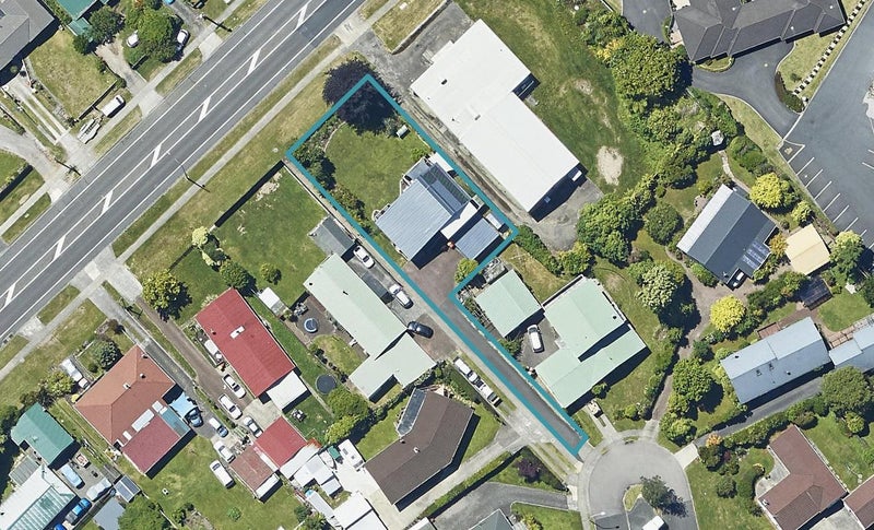 20 Burton Place, Owhata, Rotorua - Carousel 1