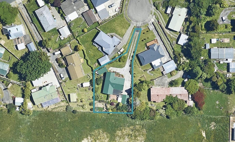 5 Taha Place, Ngongotaha, Rotorua - Carousel 1