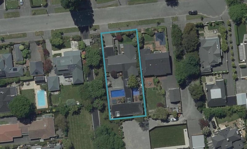 12 Daresbury Lane, Fendalton, Christchurch - Carousel 1