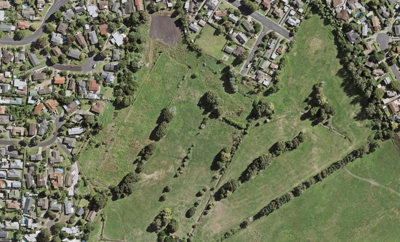 17 Stableford Crescent, Ōpaheke, Papakura - Carousel 1
