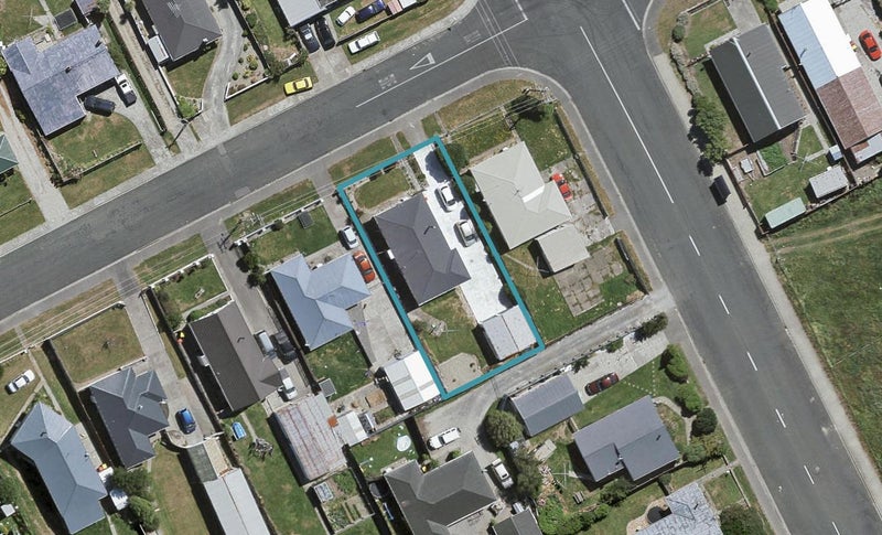 39 Hyde Street, Clifton, Invercargill - Carousel 1