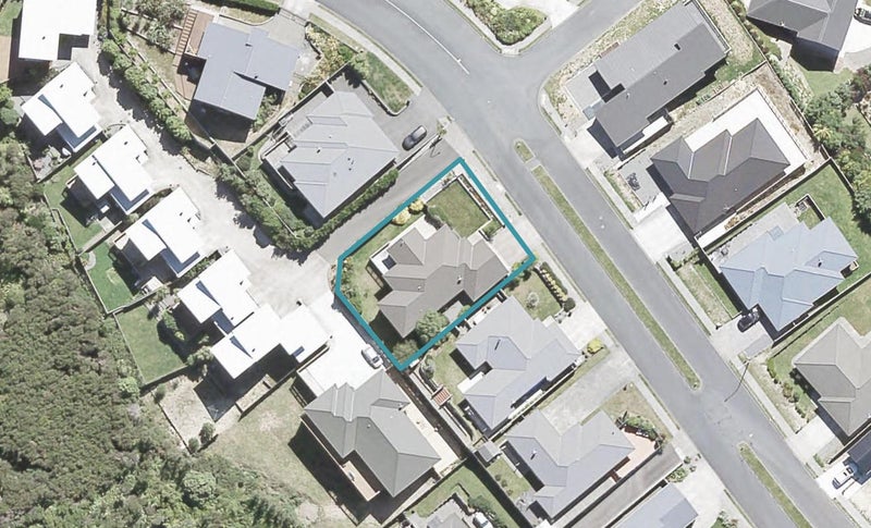 92 Kirton Drive, Riverstone Terraces, Upper Hutt - Carousel 1