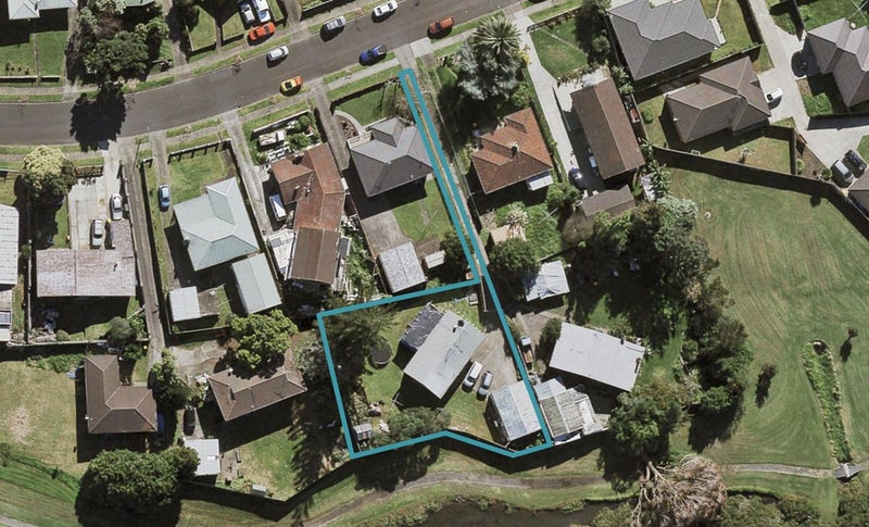 19 Lachlan Place, Favona, Auckland - Carousel 1