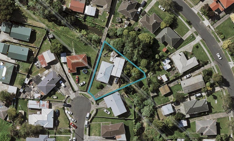 17 Emerson Road, Clover Park, Auckland - Carousel 1
