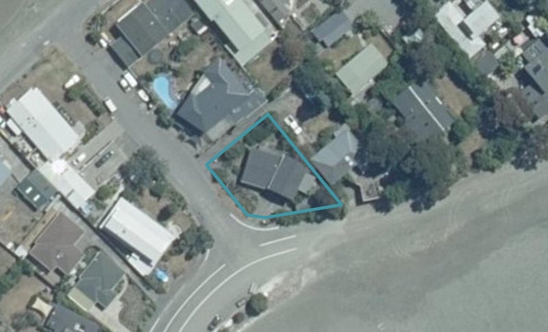 5 Rainier Street, Monaco, Nelson - Carousel 1