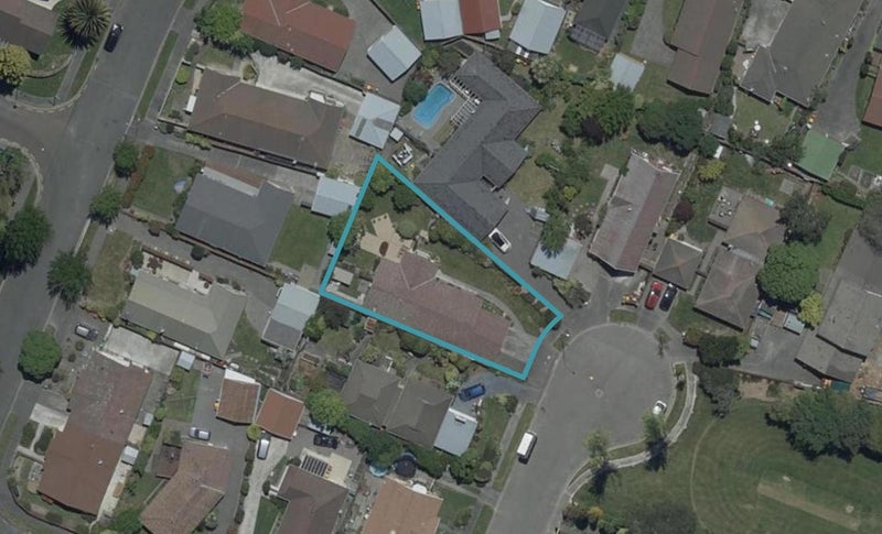 5 Calbreath Place, Russley, Christchurch - Carousel 1