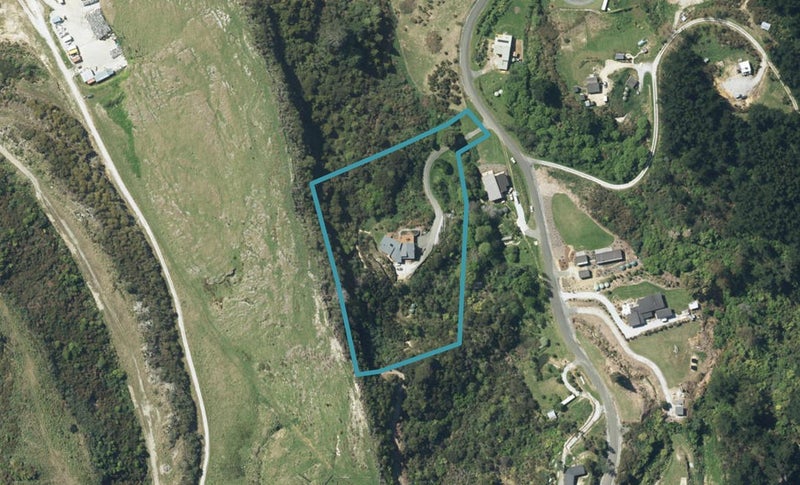 72 Matenga Road, Takaka - Carousel 1