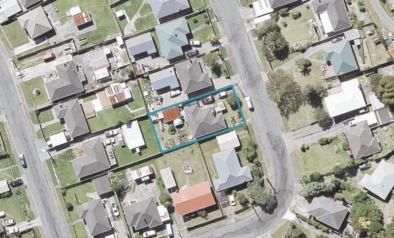 36 McKillop Street, Wainuiomata, Lower Hutt - Carousel 1