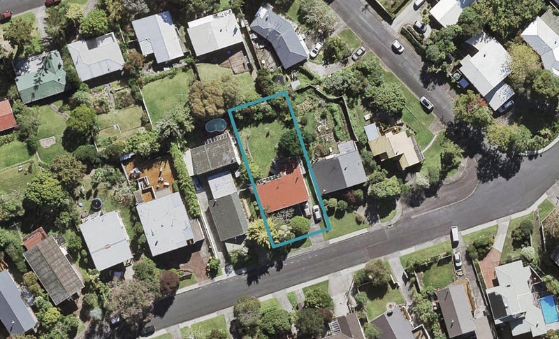 19 Mountbatten Avenue, Hillcrest, Auckland - Carousel 1