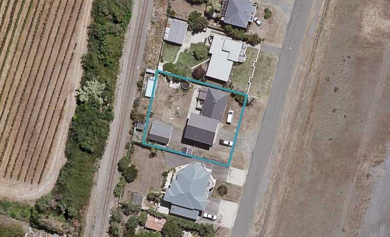 12 Le Quesne Road, Bay View, Napier - Carousel 1