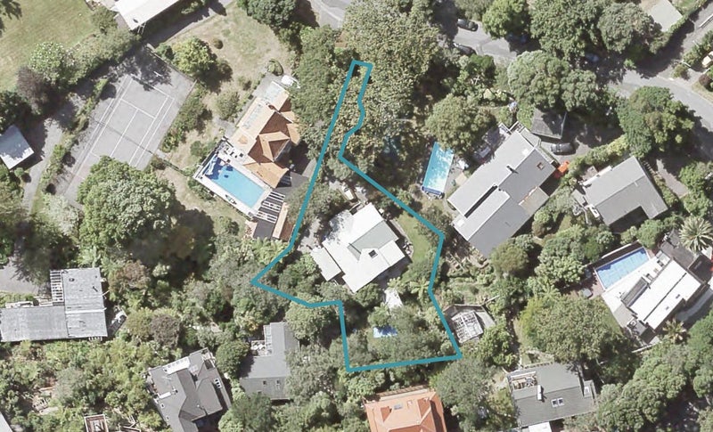 14 Walter Road, Lowry Bay, Lower Hutt - Carousel 1