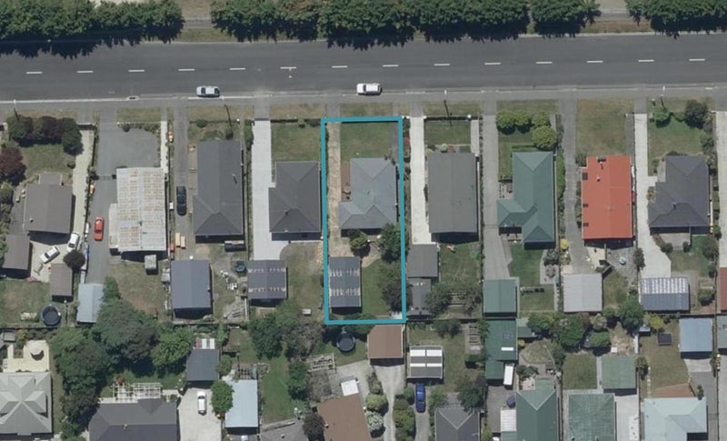 111 Beach Road, North New Brighton, Christchurch - Carousel 1