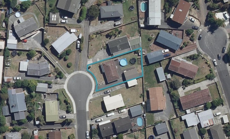 8 Montana Place, Dinsdale, Hamilton - Carousel 1