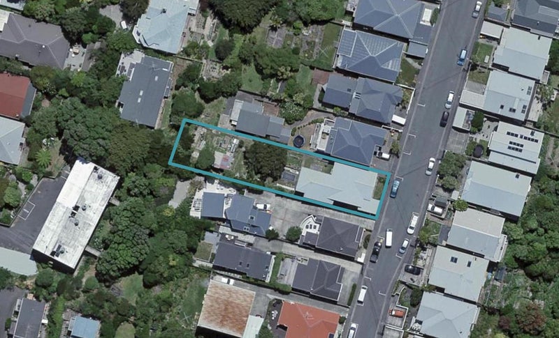 42 Overtoun Terrace, Hataitai, Wellington - Carousel 1