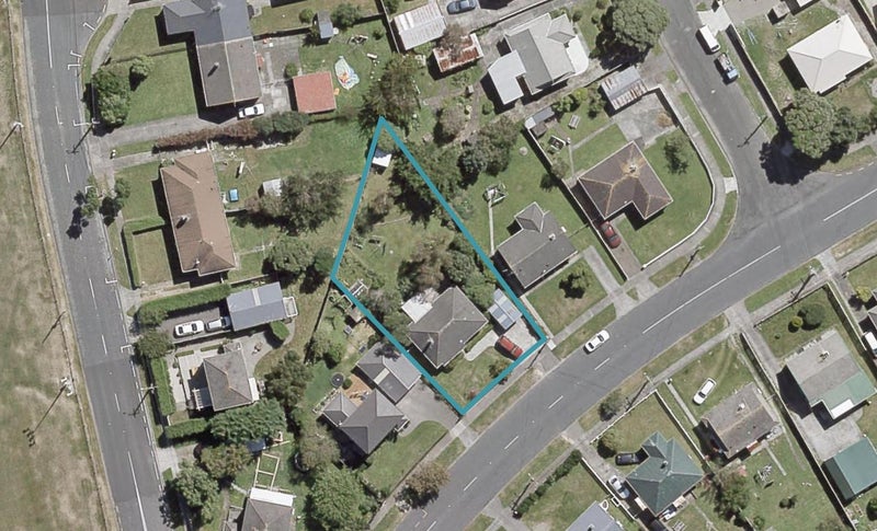 3 Reynolds Street, Taita, Lower Hutt - Carousel 1