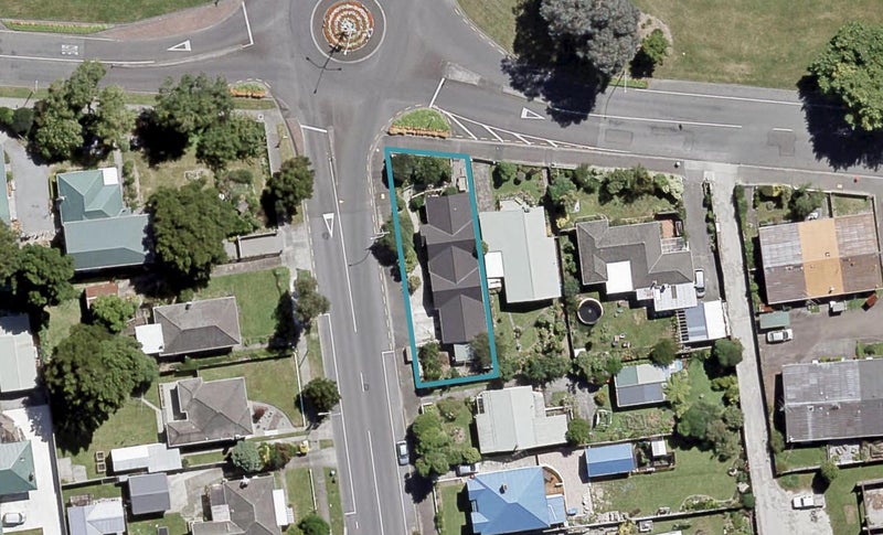 108 Gibbons Street, Ebdentown, Upper Hutt - Carousel 1