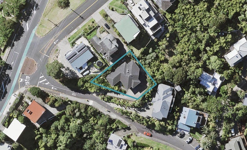 1B Gannet Point, Rothesay Bay, Auckland - Carousel 1