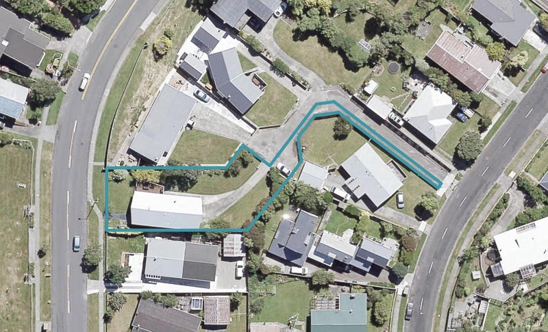 174 Dowse Drive, Maungaraki, Lower Hutt - Carousel 1