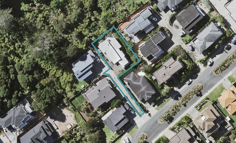 19 Zara Court, Windsor Park, Auckland - Carousel 1