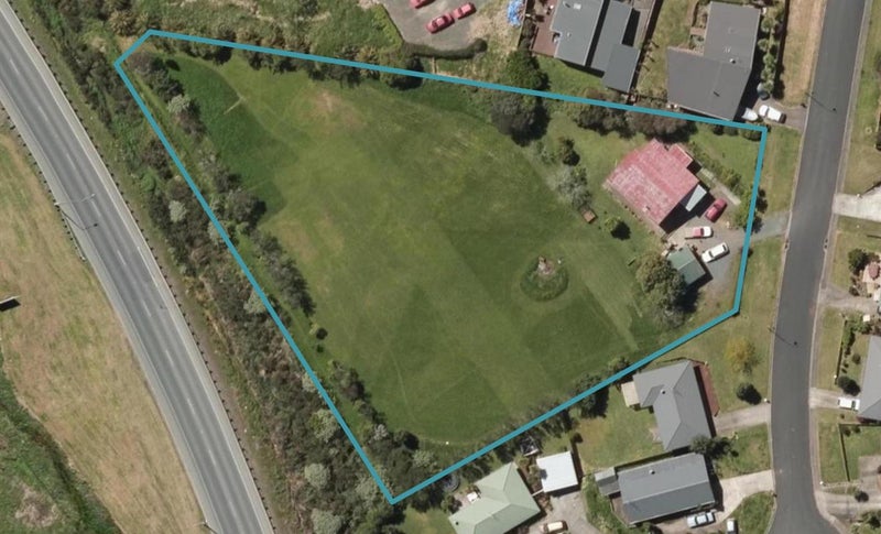8/6 Pearce Drive, Kamo, Whangarei - Carousel 1