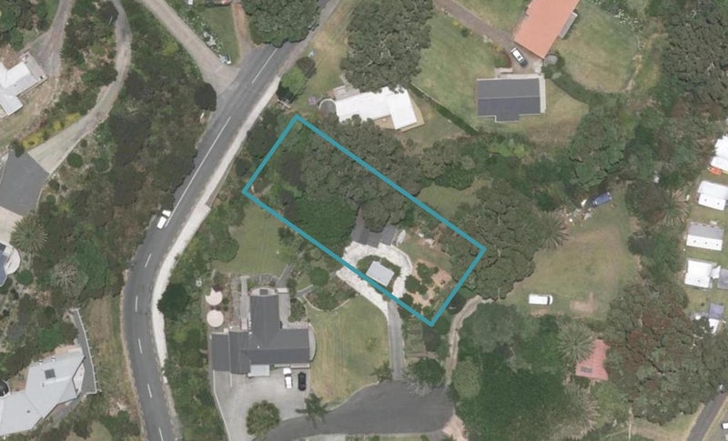 1A Doris Street, Mangawhai Heads, Mangawhai - Carousel 1