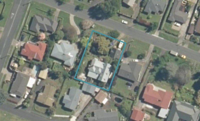 40 Byron Street, Leamington, Cambridge - Carousel 1