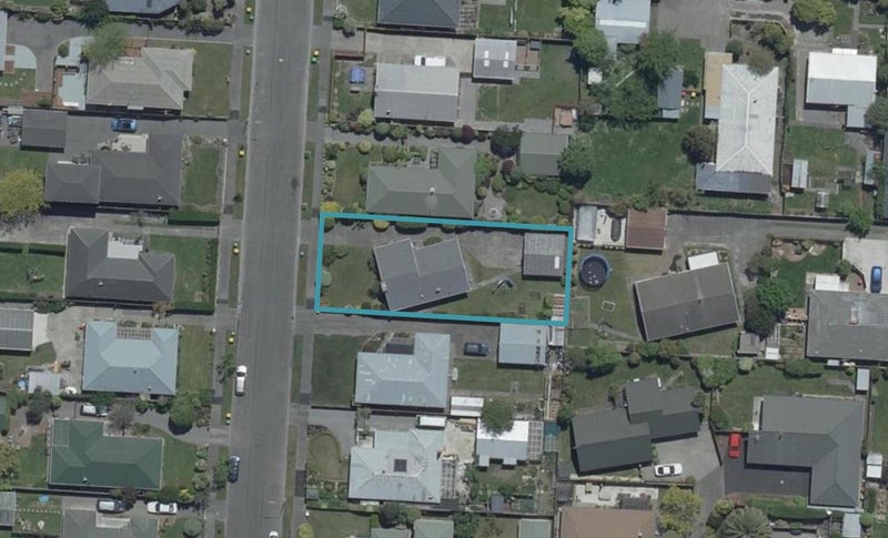 11 Clipper Place, Redwood, Christchurch - Carousel 1