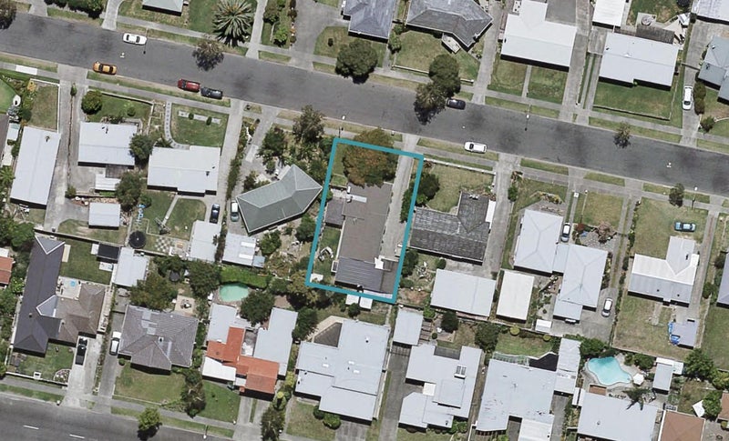 39 Robinson Crescent, Tamatea, Napier - Carousel 1