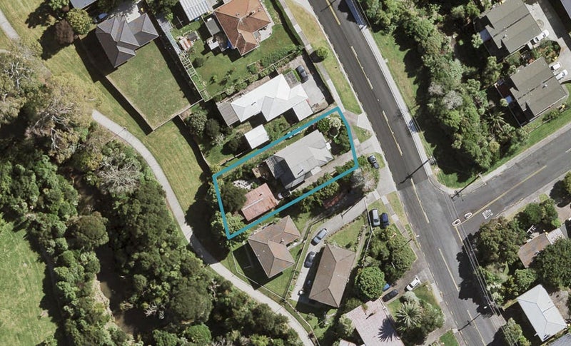 131 Millbrook Road, Sunnyvale, Auckland - Carousel 1
