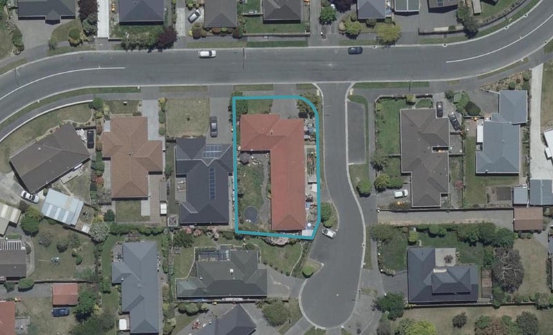 2 Arden Place, Parklands, Christchurch - Carousel 1