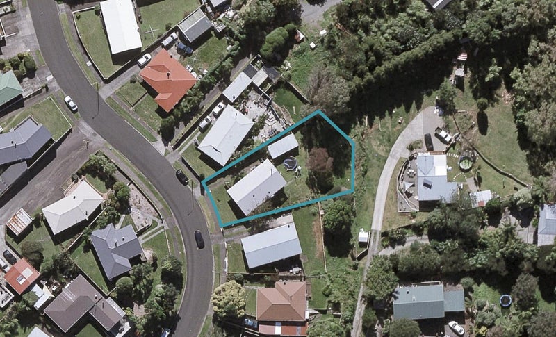 29 Clearmont Crescent, Blagdon, New Plymouth - Carousel 1