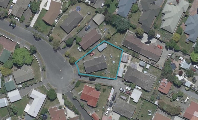 11 Genista Place, Parklands, Christchurch - Carousel 1