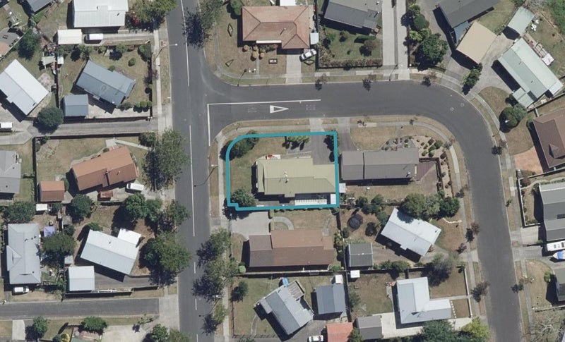 2 McKain Place, Fitzroy, Hamilton - Carousel 1