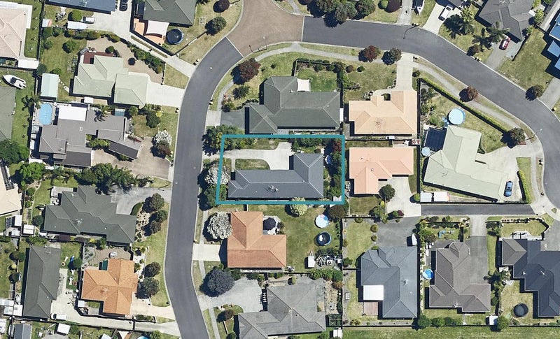 22 Pirika Place, Papamoa Beach, Papamoa - Carousel 1