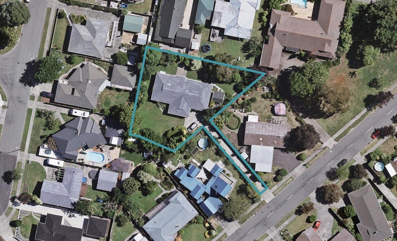 37 Upham Crescent, Taradale, Napier - Carousel 1