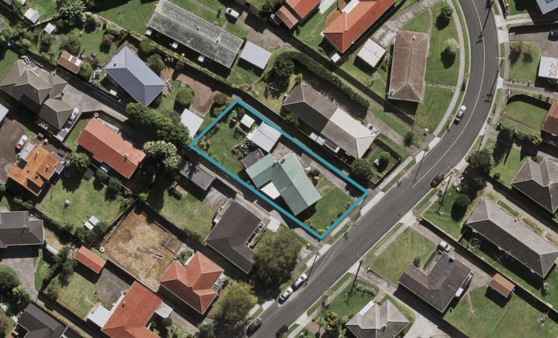 28 Buckingham Crescent, Manukau, Auckland - Carousel 1