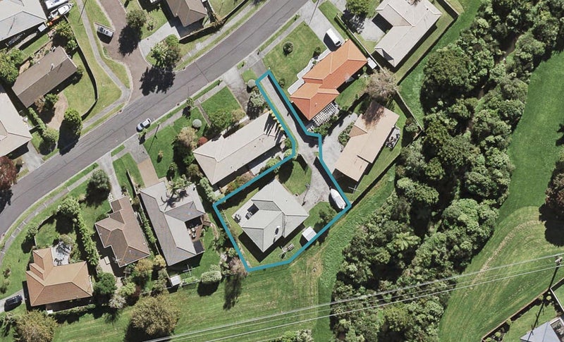 13 Stanford Street, Albany, Auckland - Carousel 1
