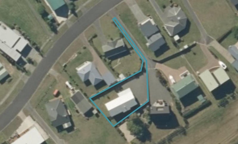 81 Kahotea Drive, Motuoapa - Carousel 1