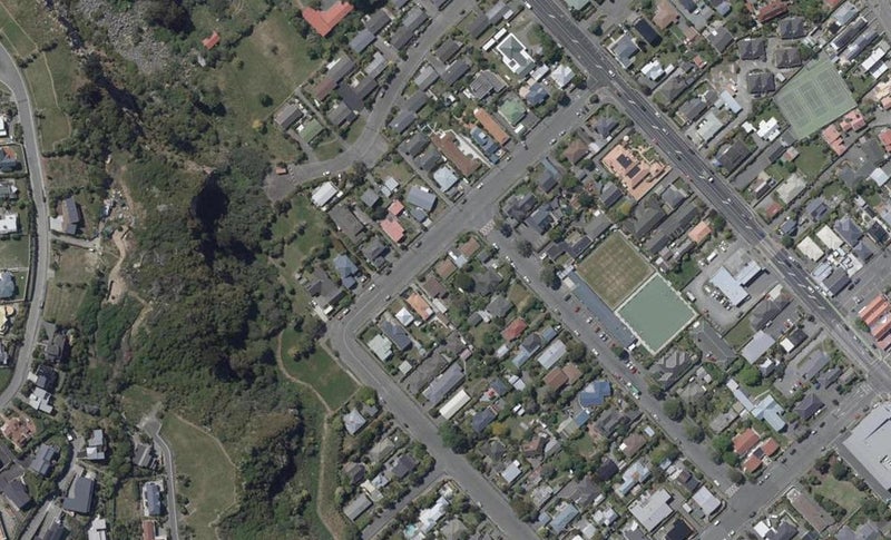 2/11 Taupata Street, Redcliffs, Christchurch - Carousel 1