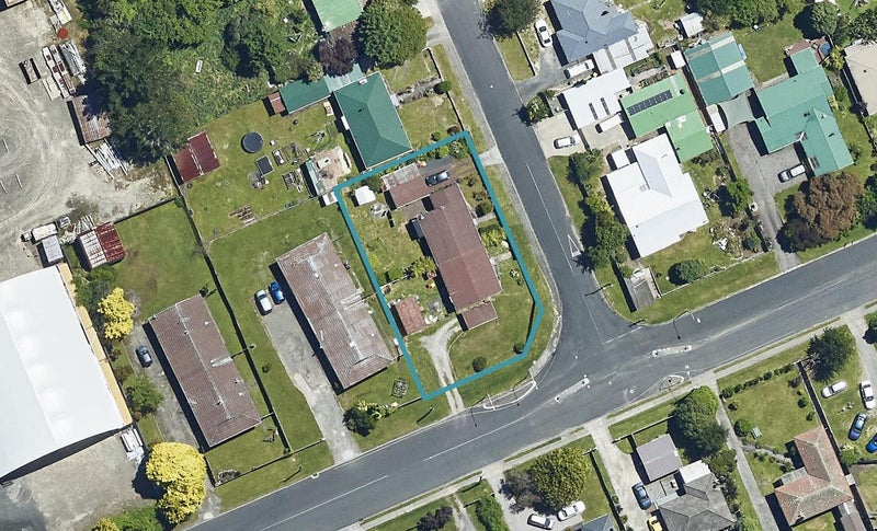 24B Russell Road, Fairy Springs, Rotorua - Carousel 1