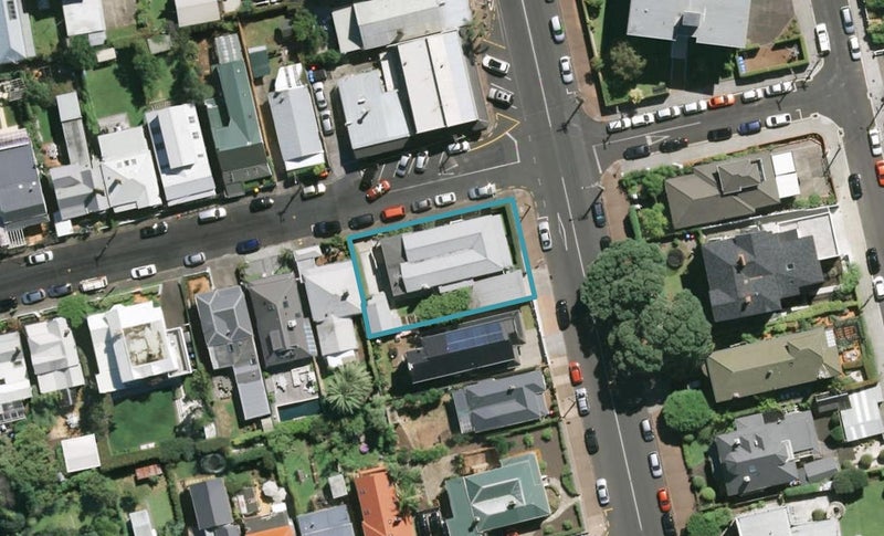 62 Gladstone Road, Parnell, Auckland - Carousel 1