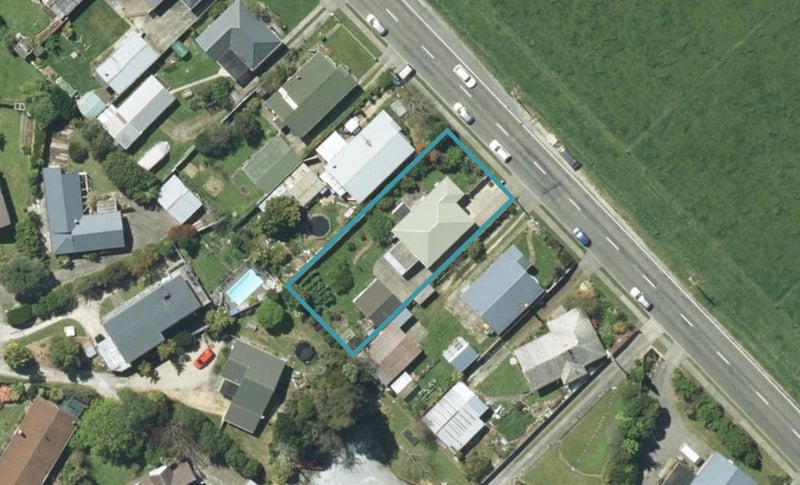 22 Meihana Street, Takaka - Carousel 1