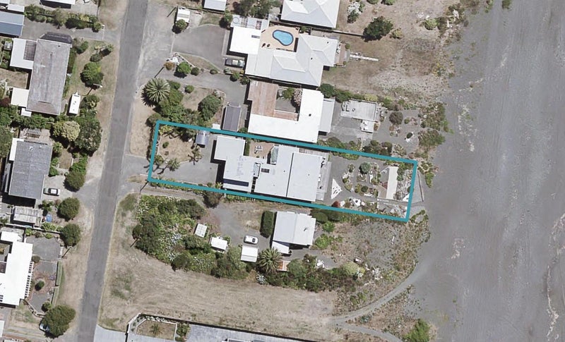 32 Ferguson Street North, Bay View, Napier - Carousel 1